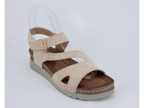 SANDALIA PLANA CON PLATAFORMA 2