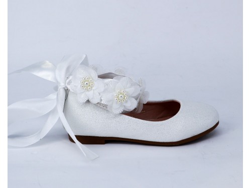 BAILARINA DE NIÑA VESTIR. LAZADA DE FLORES AL TOBILLO. 2
