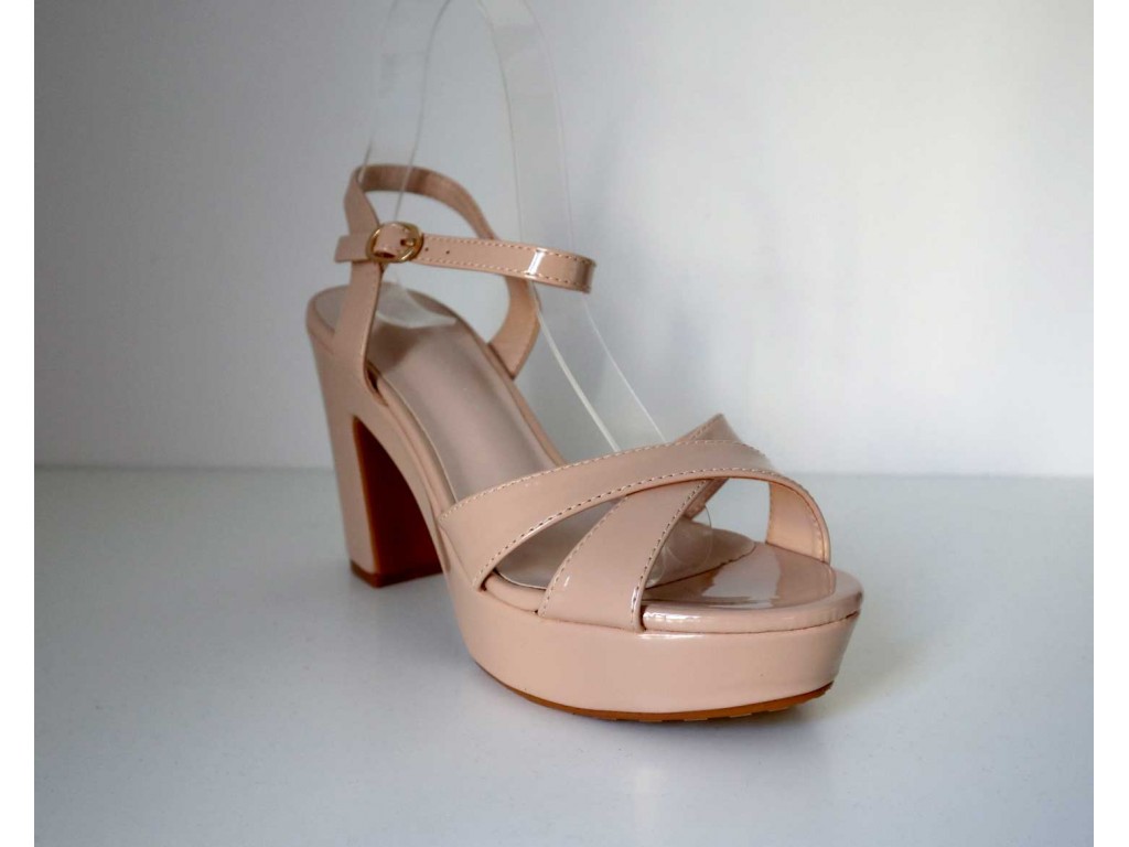 SANDALIA DE VESTIR COLOR NUDE TACÓN 10 CM, PLATAFORMA 4 CM APROXIMADAMENTE Talla 38 NUDE