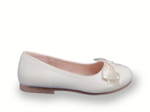 BAILARINA DE NIÑA PARA COMUNIÓN. 2