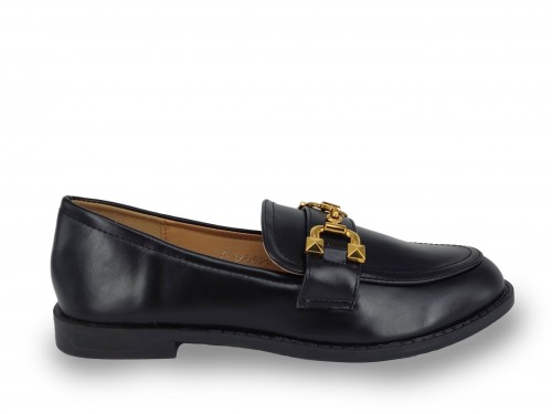 MOCASIN CON HEBILLA DORADA. 2