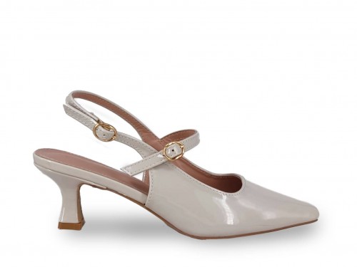 ZAPATO DE SALÓN ACHAROLADO. 2