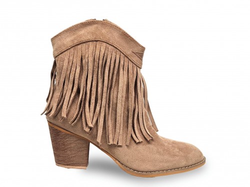 BOTÍN CAMPERO CON FLECOS. 2