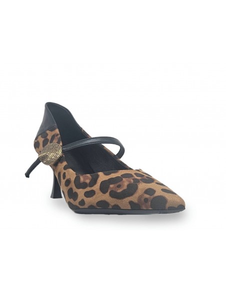 STILETTO TACÓN BAJO. ZAPÀTO SALÓN.