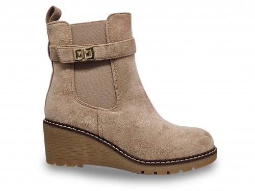 BOTIN CASUAL ANTELINA DE CUÑA. 2